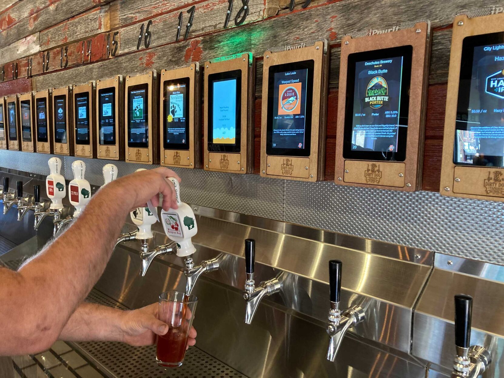 Dirty Dog Taphouse